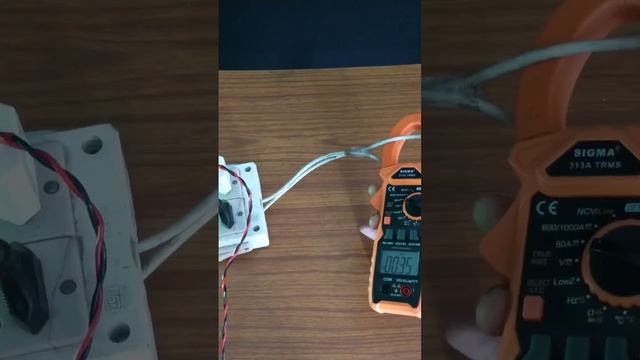 How to measure ac current by clamp meter | clamp meter से current कैसे चेक करे | #meter смотреть онлайн
