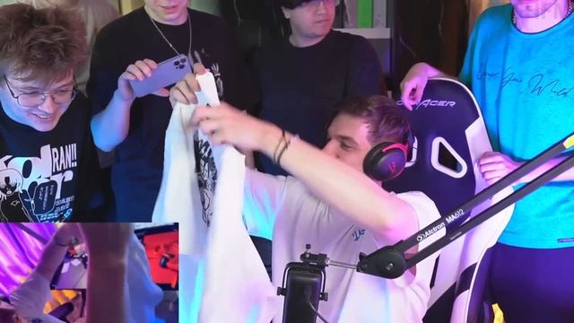 Топ Моменты с Twitch | мальчишник смотреть онлайн