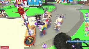 Обманули Машку Убивашку и УКРАЛИ ПЕТА в Роблокс Адопт Ми! ИЩУ ОБМАНЩИКОВ в Roblox Adopt ME