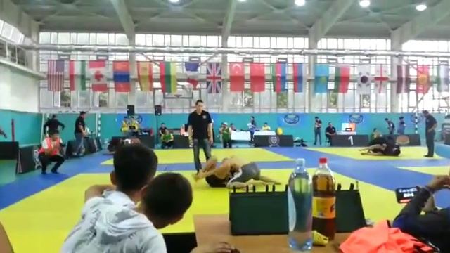 Россия и Қазакстан по грепплинг.76г