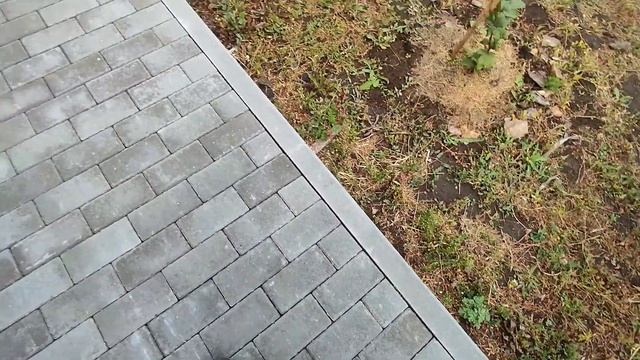 Брусчатка разваливается уже после года эксплуатации. смотреть онлайн