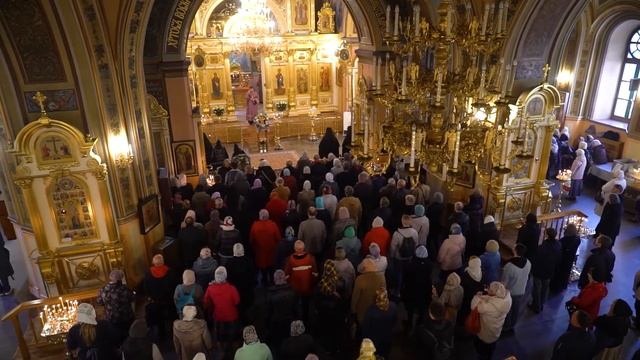 Воздвижение Честного и Животворящего Креста Господня в Покровском женском монастыре смотреть онлайн