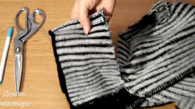 КАК УМЕНЬШИТЬ ВЯЗАНУЮ КОФТУ НА ДЕВОЧКУ, НЕ ОБРЕЗАЯ НИЗ смотреть онлайн