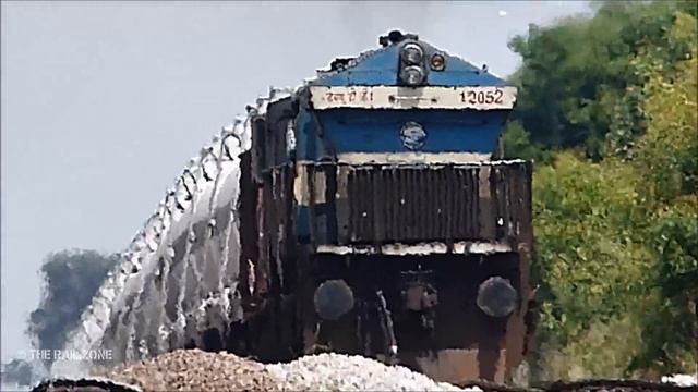 Super MONSTER Gradients : INDIAN RAILWAYS Roller Coaster Trains смотреть онлайн