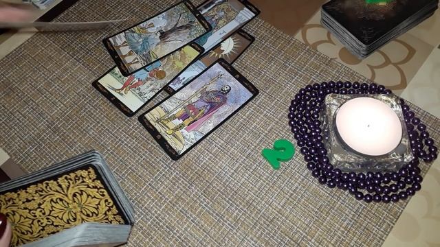 Расклад:"Его чувства к бывшей" смотреть онлайн