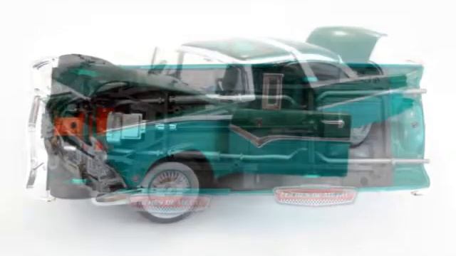 1955.- FORD FAIRLANE CROWN VICTORIA Verde/Azul (YAT MING 92138G). смотреть онлайн