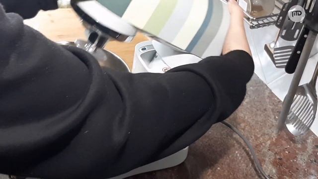 Сливочное масло с базиликом и чесноком + его использование смотреть онлайн