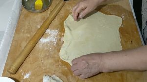 Что приготовить из остатка пельменного теста ? Сладкие ХРУСТЯШКИ!!!