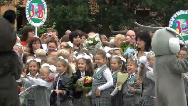 День Знаний в Гимназии № 116, 3-Б, г. Харьков смотреть онлайн