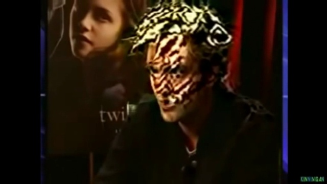 Reptilian Robert Pattinson ДЕМОН РЕПТИЛОИД смотреть онлайн