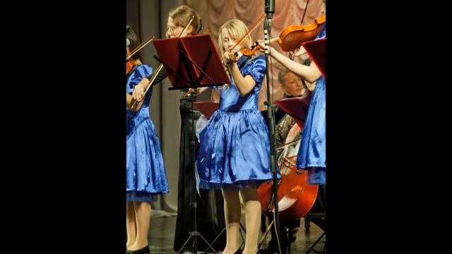 Ансамбль скрипачей "Violino" ДМШ им. А.С. Аренского (Великий Новгород) смотреть онлайн