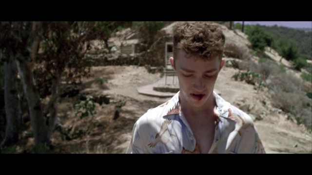 CALVIN HARRIS FT AYAH MARAR - Thinking About You directed by Vincent Haycock смотреть онлайн