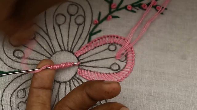 gorgeous hand embroidery tutorial with buttonhole stitch and bullion knots @SMBordado смотреть онлайн