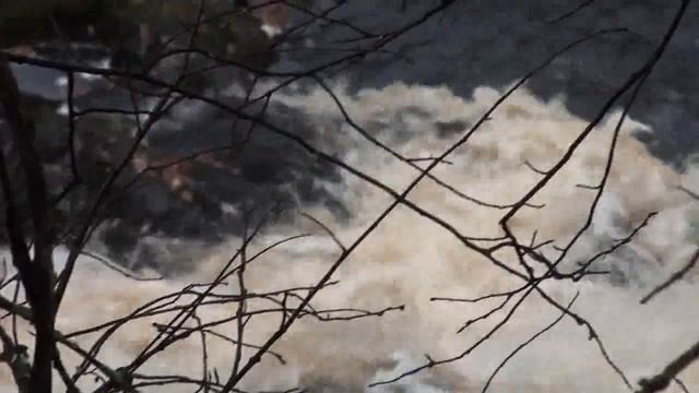 Водопад Юканкоски (Белые мосты). Высота малого каскада 11 метров. 13 октября 2021 смотреть онлайн