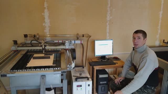 Моя работа. Возможности лазерного станка. смотреть онлайн