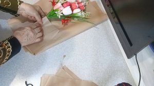 ?Как красиво завернуть букет в плёнку для цветов? МК?Мыловарение ?