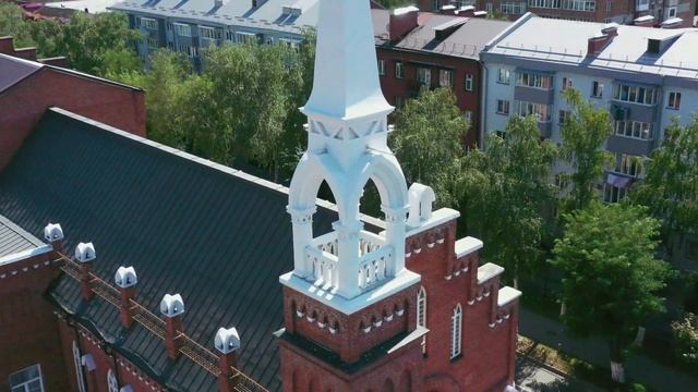 Теплый летний день во Владикавказе / Знакомство со столицей Северной Осетии (Алании) смотреть онлайн