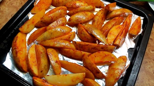 Рецепт: Картофель Айдахо + Овощной соус =) смотреть онлайн