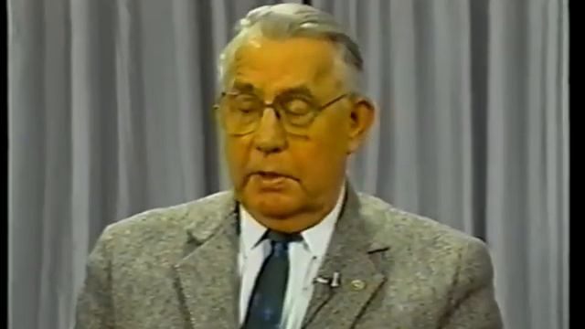 Robert Keene Southampton Town Historian 1987 Karl Grossman Reports Interview, Steven Spataro смотреть онлайн