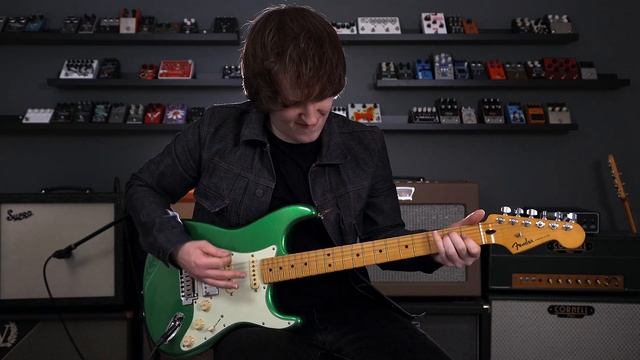 Fender's AFFORDABLE HIGH END HSS STRATOCASTER! Player Plus HSS Stratocaster | Fender Demo смотреть онлайн