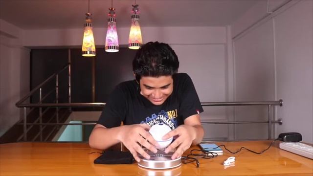 MIXO X-1 Levitating Speaker Unboxing and First Impressions смотреть онлайн