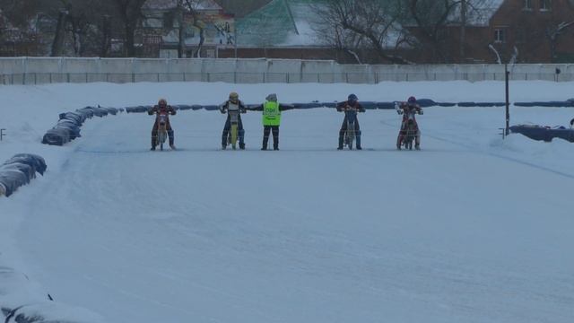 заезд 18 брак старт машины смотреть онлайн