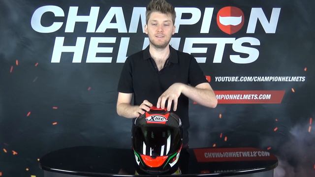 X-Lite X-903 & X-903 Ultra Carbon Helmet Review - ChampionHelmets.com смотреть онлайн