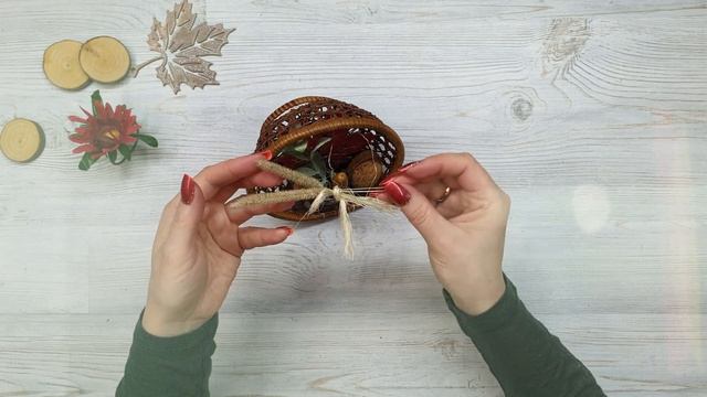 ?7 DIY'S - ИДЕИ из СТАРЫХ КОРЗИНОК и ПРИРОДНЫХ материалов???// 7 BASKET DECOR IDEAS смотреть онлайн