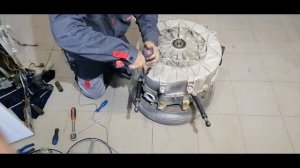 Замена подшипников в стиральной машине Бош Макс 4 с полным разбором от А до Я с полным разбором