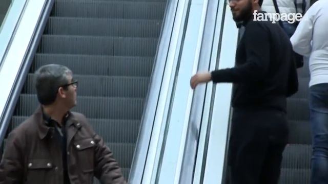 Эскалатор смотреть онлайн