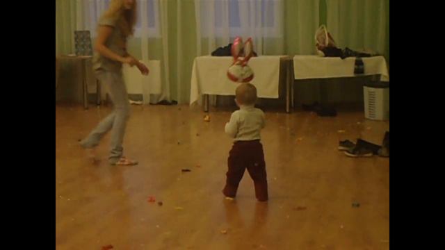 Никто не знает что нас ждет среди этих равнин.. смотреть онлайн