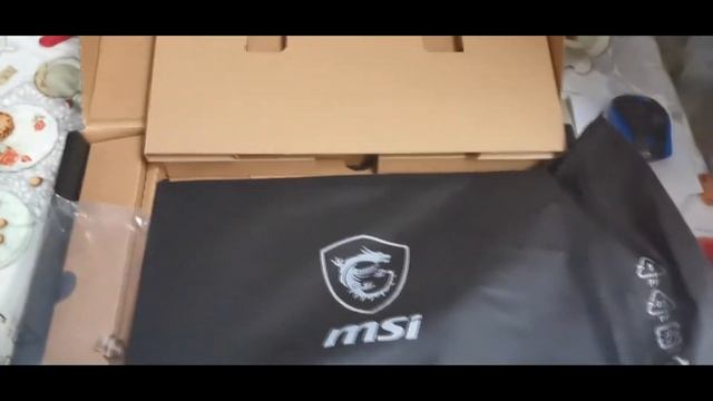 Unboxing LapTop MSI GF63 Thin 9RCX, La mejor que he tenido!!!!!!!!!!! смотреть онлайн