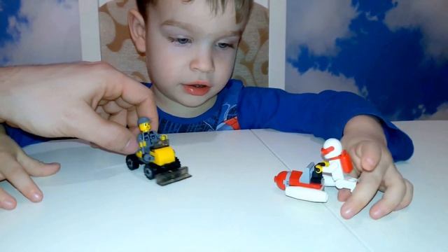 СОБИРАЕМ ИНТЕРЕСНОЕ: МАШИНКИ ИЗ КОНСТРУКТОРА ЛЕГО| COLLECT CARS FROM LEGO смотреть онлайн