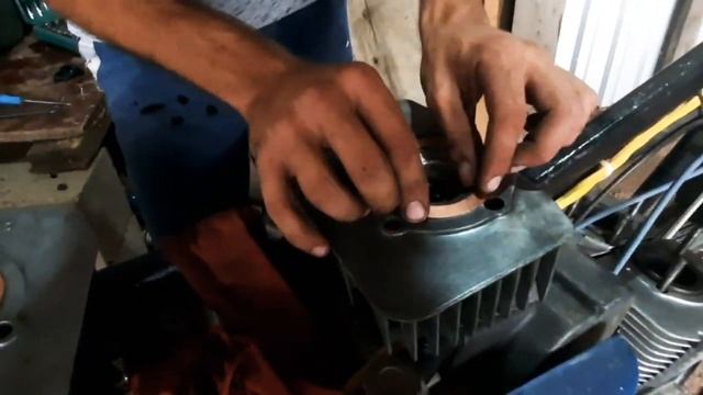 Установка прокладок под головки на Яву(JAWA) 638 смотреть онлайн