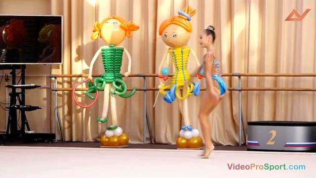 «Королева красоты» СШОР «Крылья Советов» 8 лет смотреть онлайн