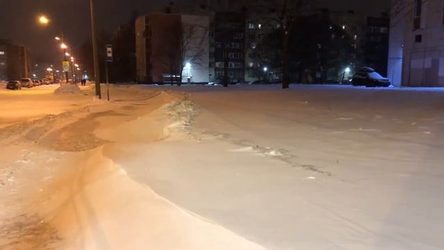 ВОТ ЭТО ЗИМА\ВЕЧЕРНЕЕ ПРИКЛЮЧЕНИЕ\МЕТЕЛЬ смотреть онлайн