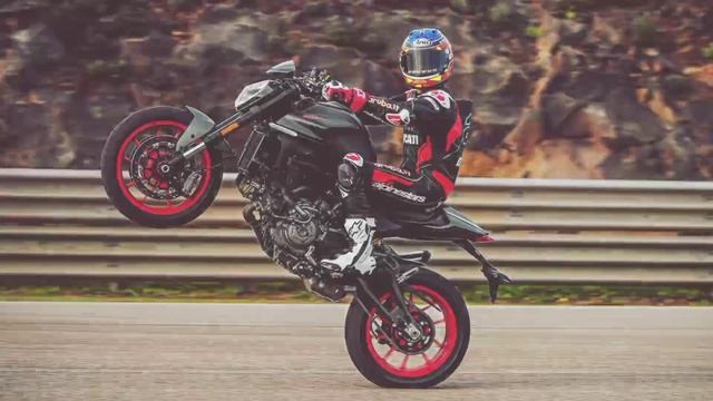 Ducati Monster смотреть онлайн