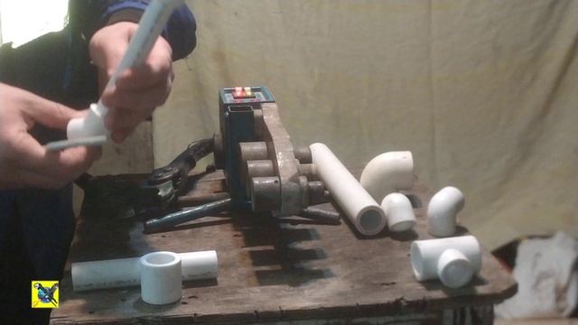 Как сваривать (паять) полипропилен.Лайфхак с отводами, смотреть до конца! смотреть онлайн