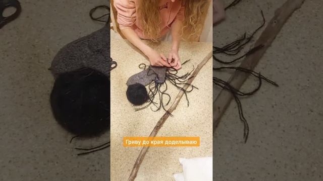 Делаем игрушку легко и быстро. Лошадка из носка. Старинные детские игры. Домашние забавы. смотреть онлайн