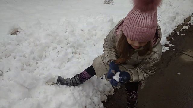 Наш БЛОХ #2 #прогулка #обмен #походвкафе #город61 #зима #vinter #комнатныецветы смотреть онлайн