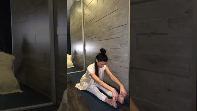 Кундалини-разминка для седалищного нерва смотреть онлайн