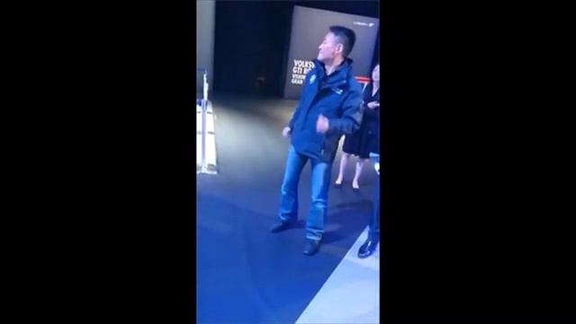 Kaz dancing to GT4 Arcade Mode Music смотреть онлайн