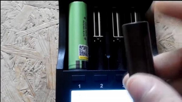 Обзор  аккумуляторов liitokala  NCR18650B и Varicore HG2 18650 3000 мА