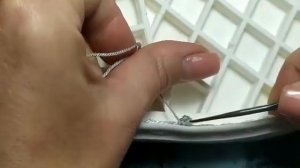 Вязаная обувь для начинающих. Урок 2. Первый ряд от прошивки и расчет петель вязки.