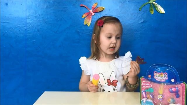 Летающая бабочка и смешные лохматики зверюшки. смотреть онлайн
