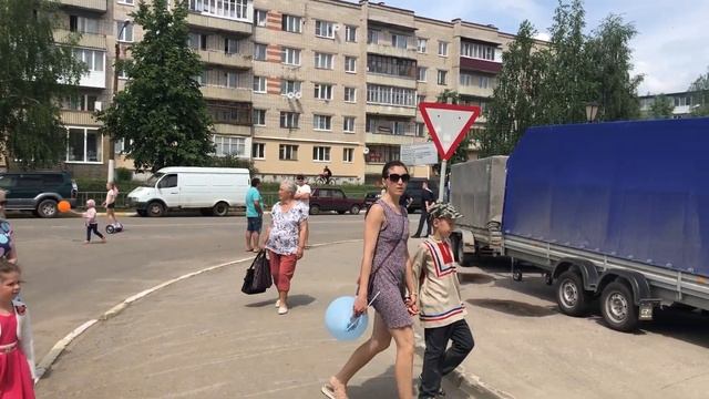 НО, г. Чкаловск, ул. Пушкина, 47. Видео у входа. смотреть онлайн