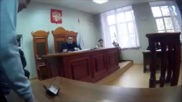 Не мечите бисера перед свиньями даже когда они в ... мантии !!! смотреть онлайн