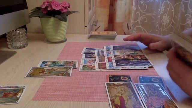 МУЖЧИНА НА ПОРОГЕ. ЕГО НАМЕРЕНИЯ И ПЛАНЫ. ОНЛАЙН ГАДАНИЕ НА ЛЮБОВЬ. ТАРО. смотреть онлайн