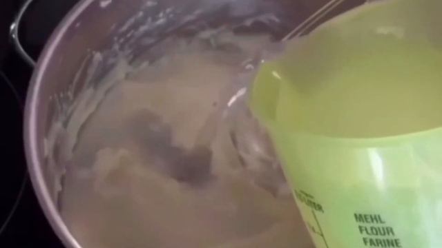 Сырный суп с брокколи в булке смотреть онлайн