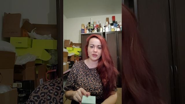распаковка часть 2 , уход из лэтуаль и парфюм из золотого яблока смотреть онлайн